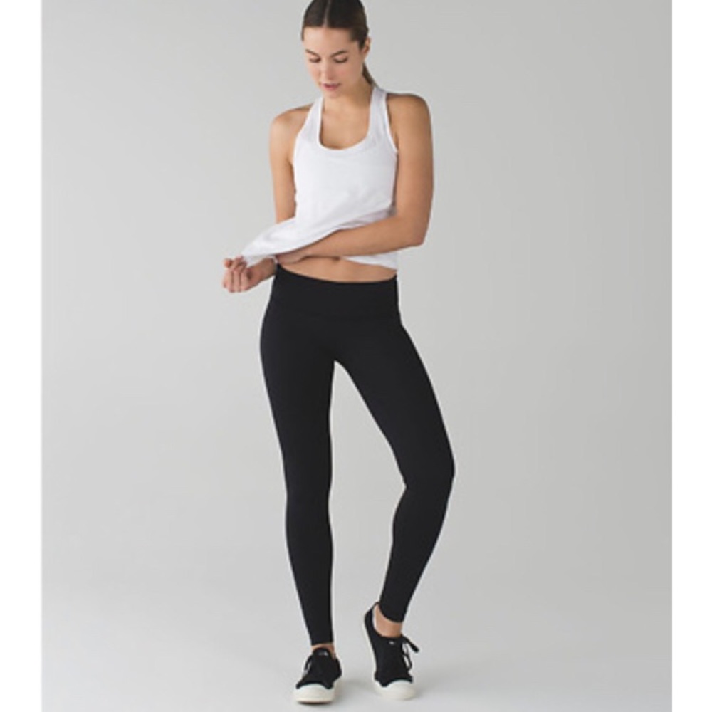lululemon wunder under pant regular rise blk sz2